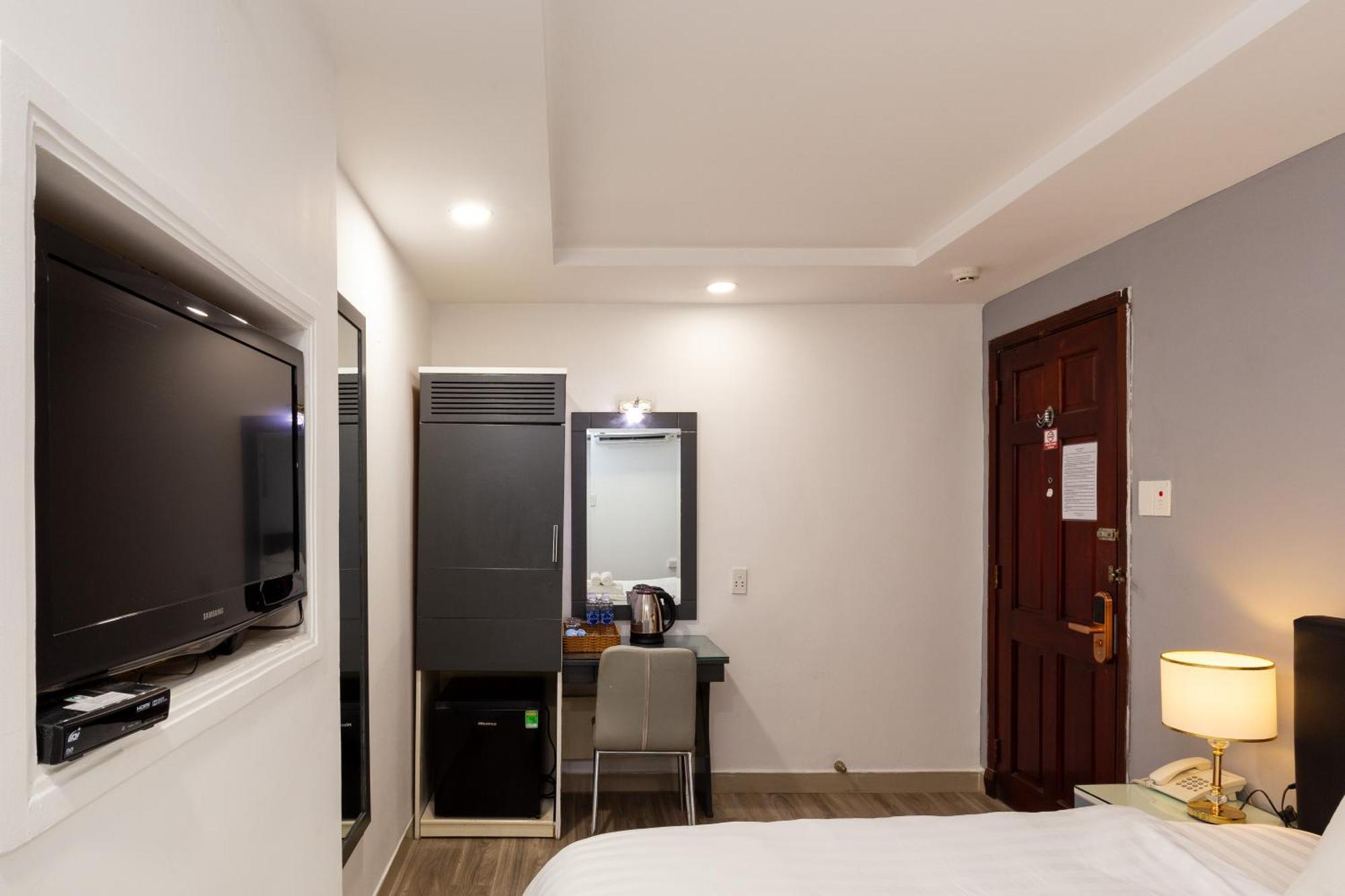 The Grand Apec Hotel & Spa Ho Chi Minh City Exterior photo